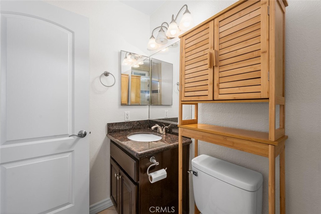 2925 E Spaulding Street 304