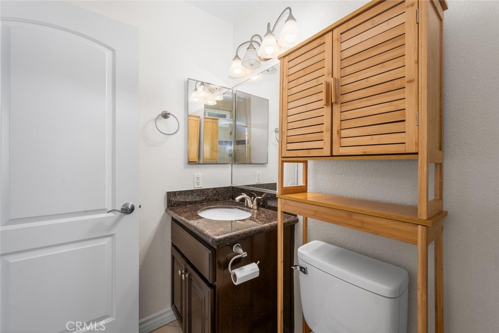 2925 E Spaulding Street 304