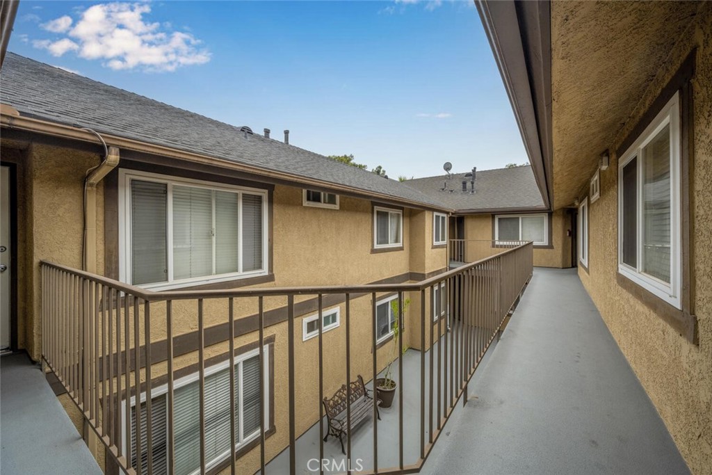 2925 E Spaulding Street 304