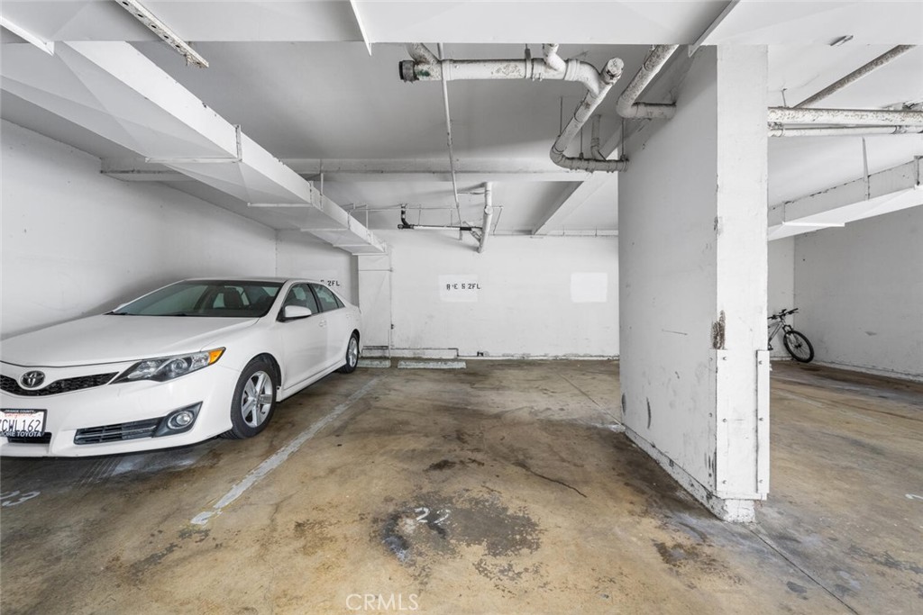 2925 E Spaulding Street 304