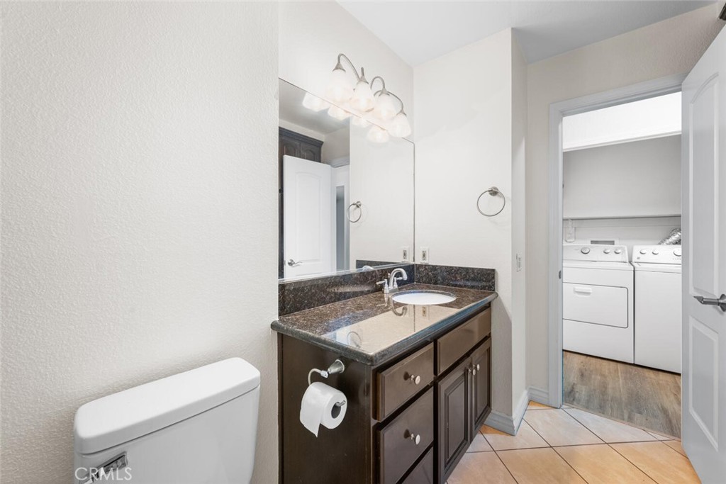 2925 E Spaulding Street 304