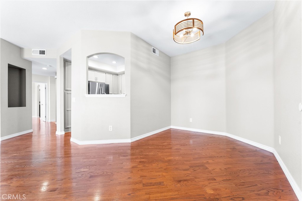 7977 E Viewrim Drive