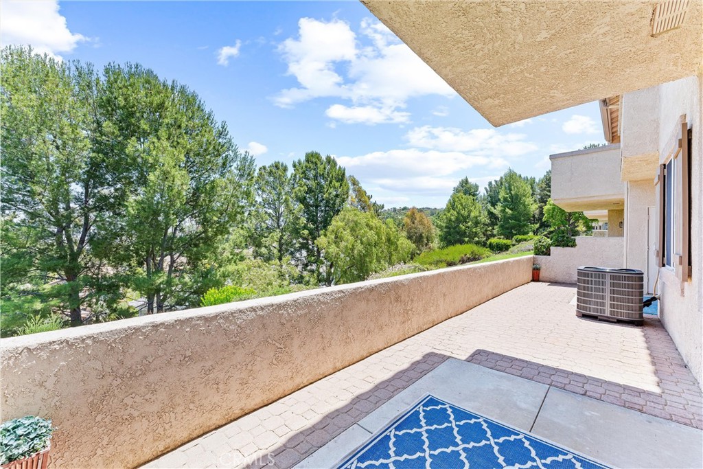 7977 E Viewrim Drive