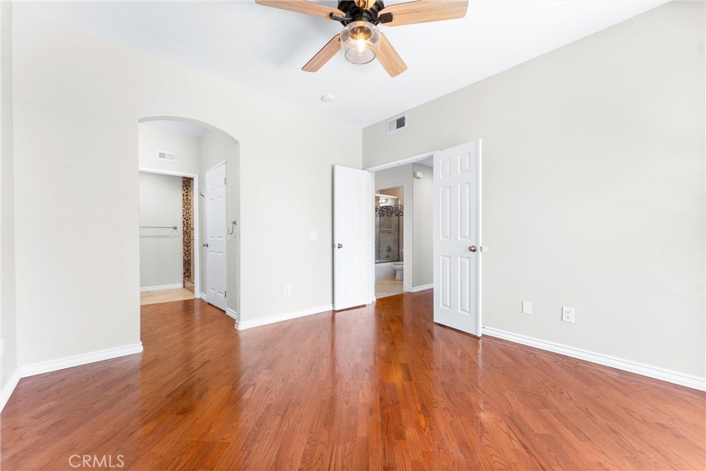 7977 E Viewrim Drive