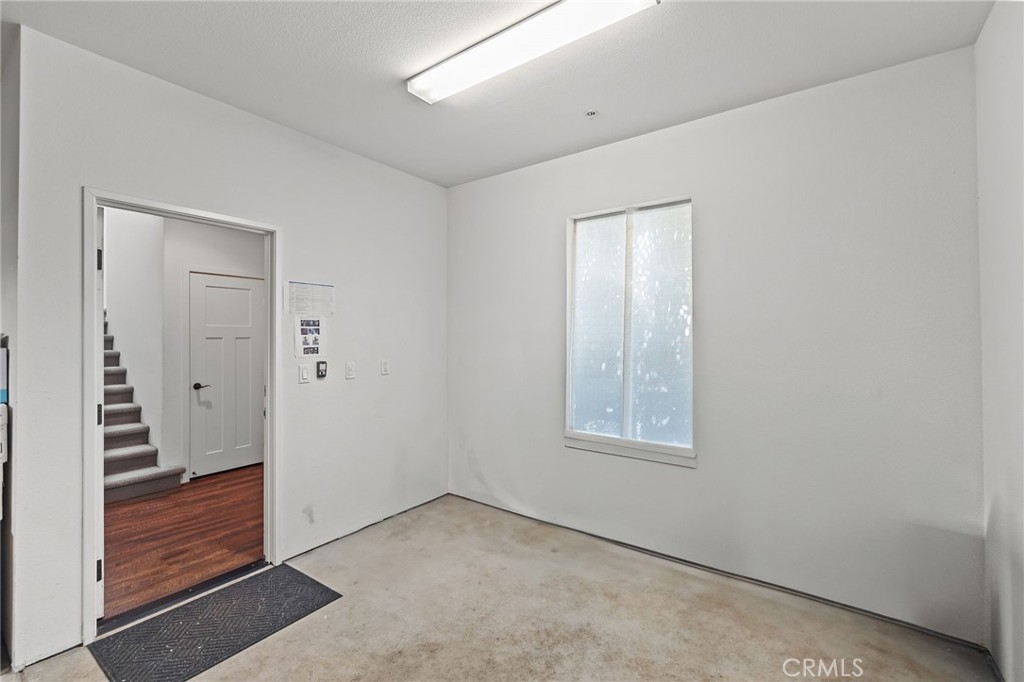 514 S Anaheim Boulevard 1