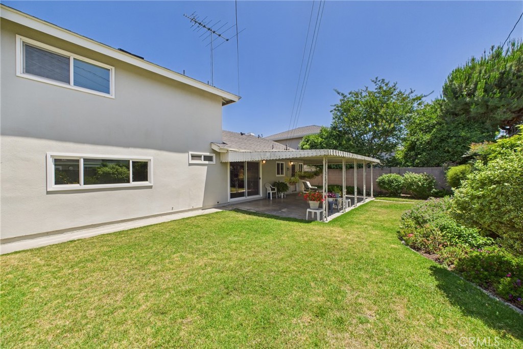 10469 Gregory Circle