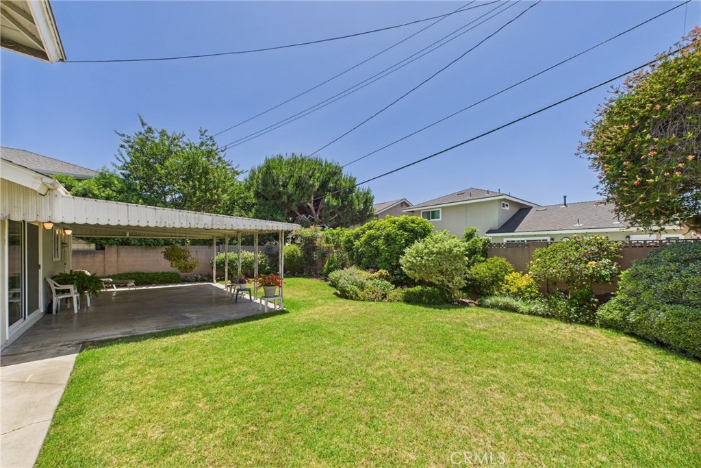 10469 Gregory Circle