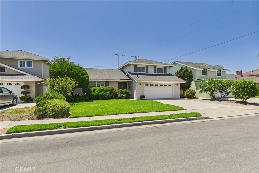 10469 Gregory Circle