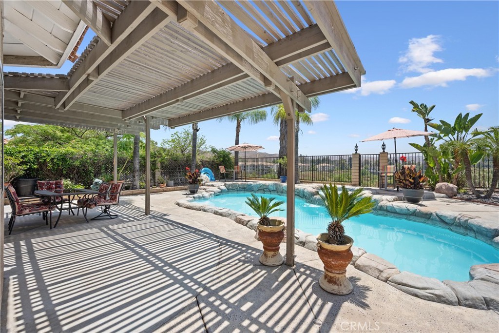 566 Bruin Drive