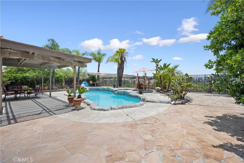 566 Bruin Drive