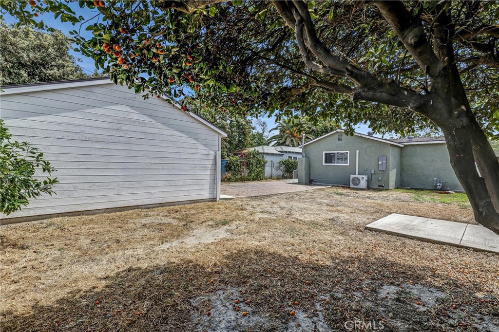 2255 Cota Ave