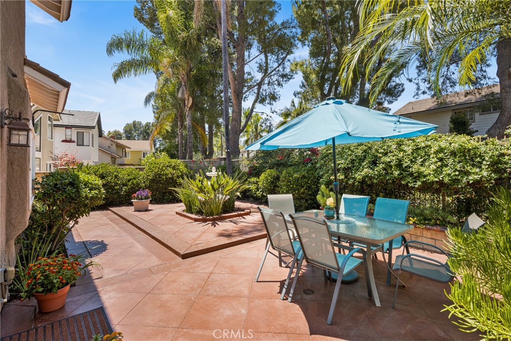 8237 E Flowerwood Avenue