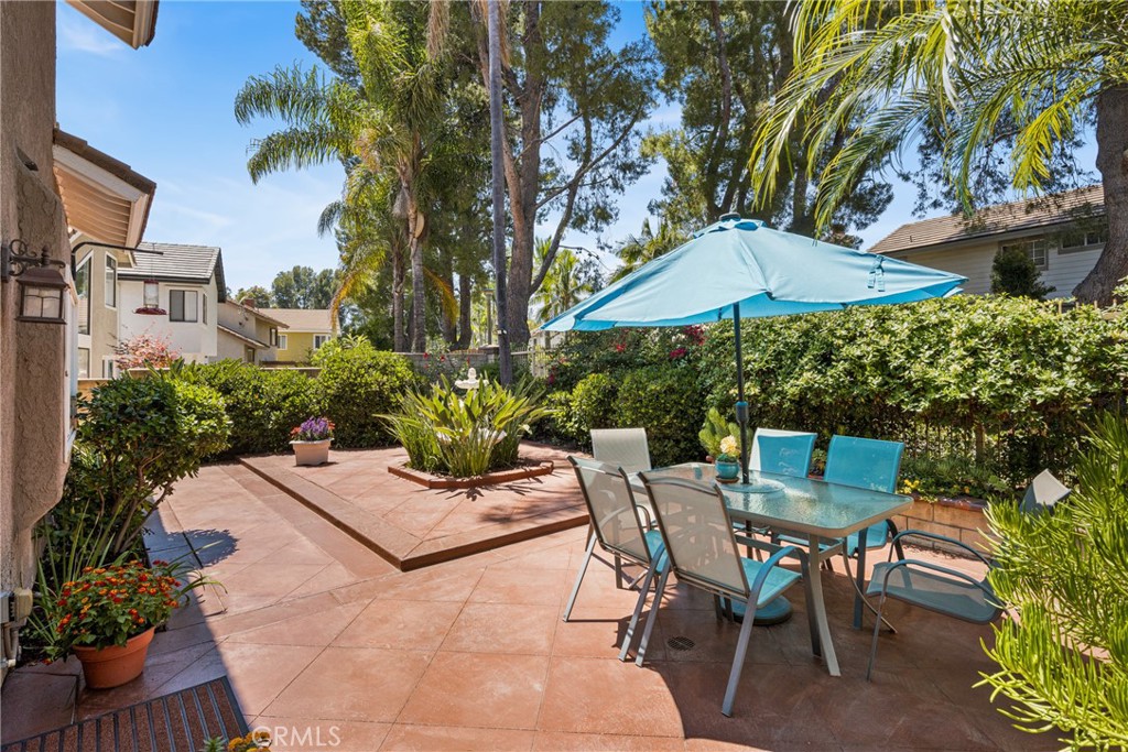 8237 E Flowerwood Avenue