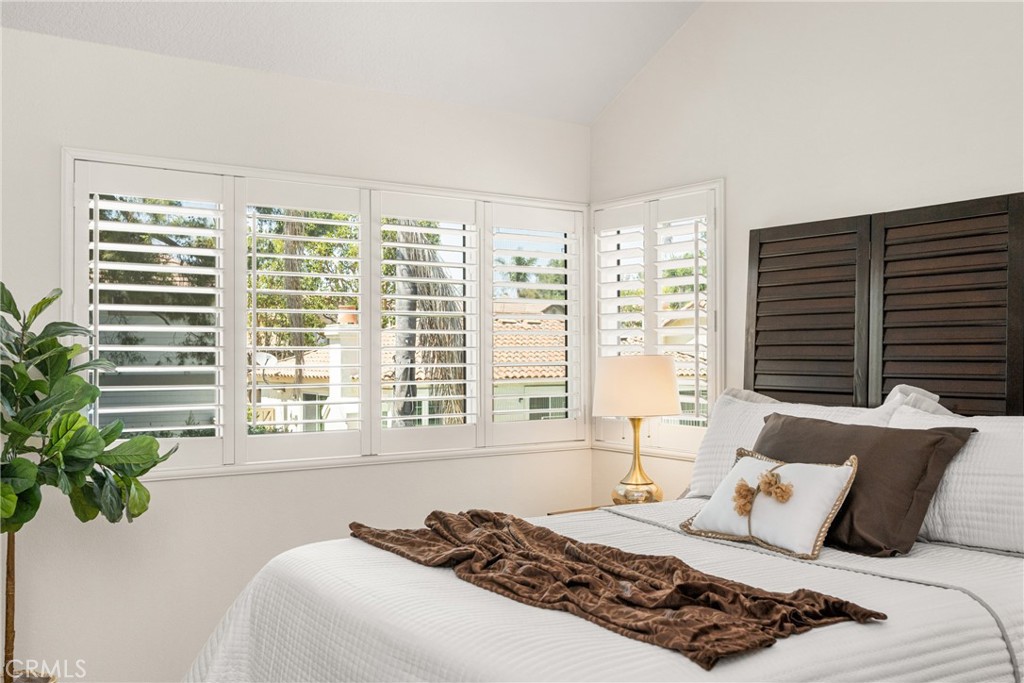 8237 E Flowerwood Avenue