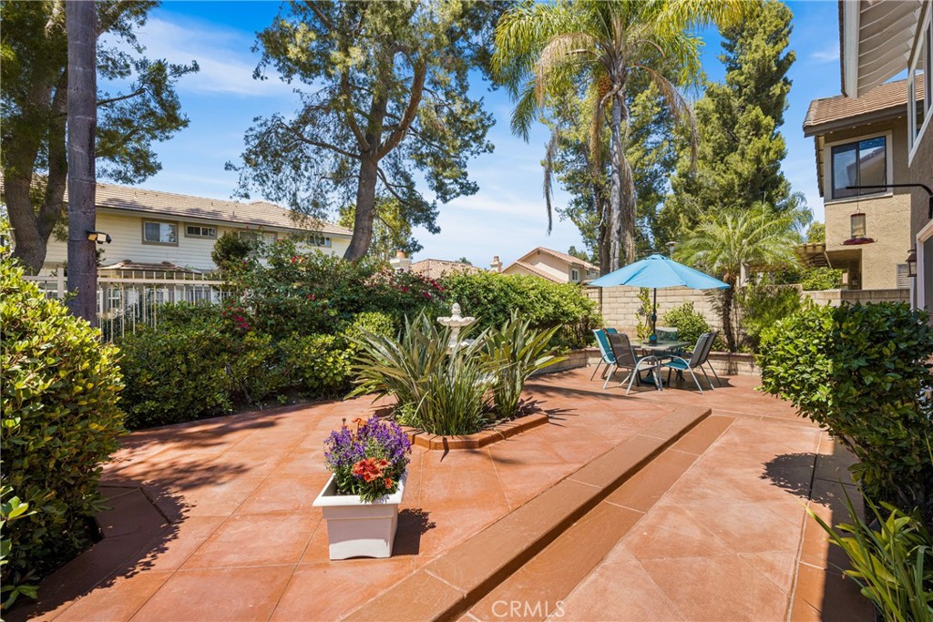 8237 E Flowerwood Avenue