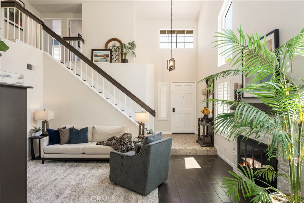 8237 E Flowerwood Avenue