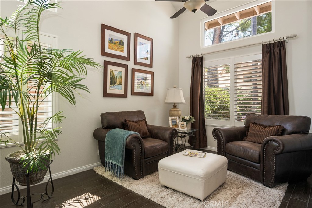 8237 E Flowerwood Avenue