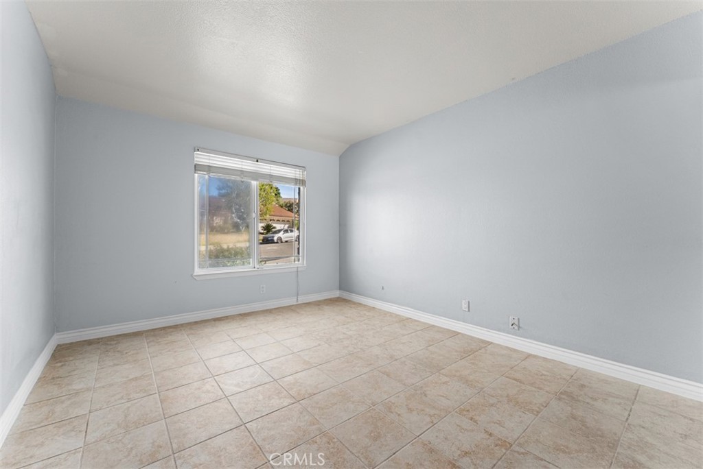 5269 E Rural Ridge Circle