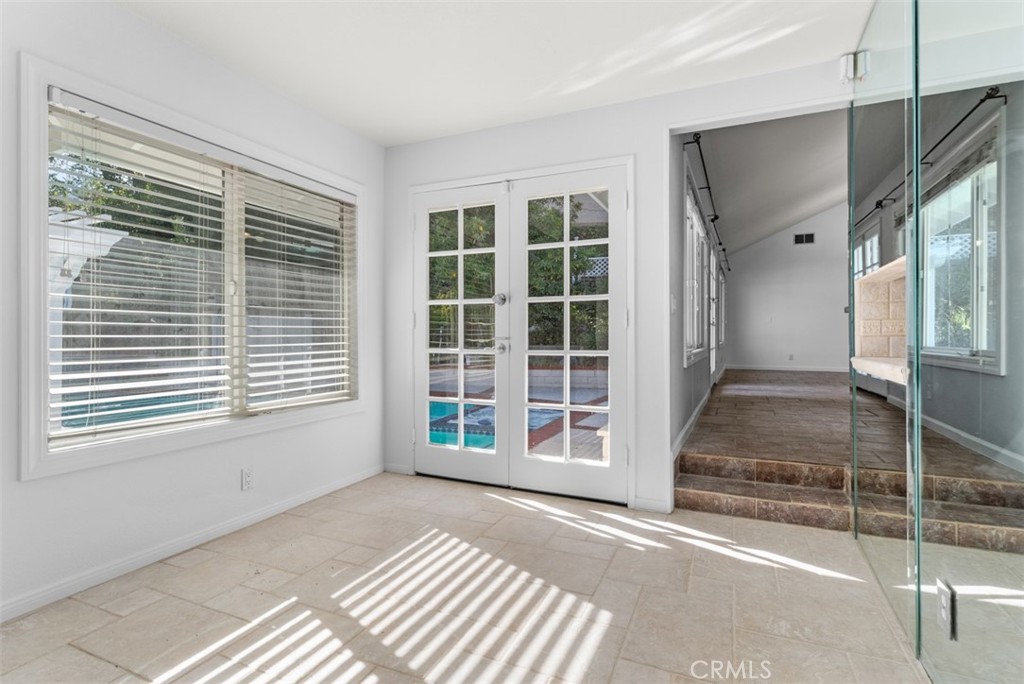 5269 E Rural Ridge Circle