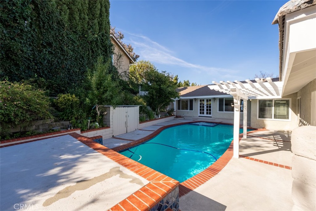 5269 E Rural Ridge Circle