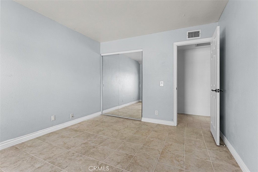 5269 E Rural Ridge Circle