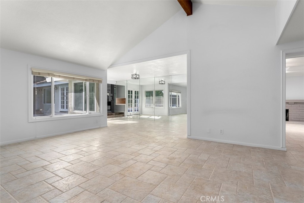 5269 E Rural Ridge Circle