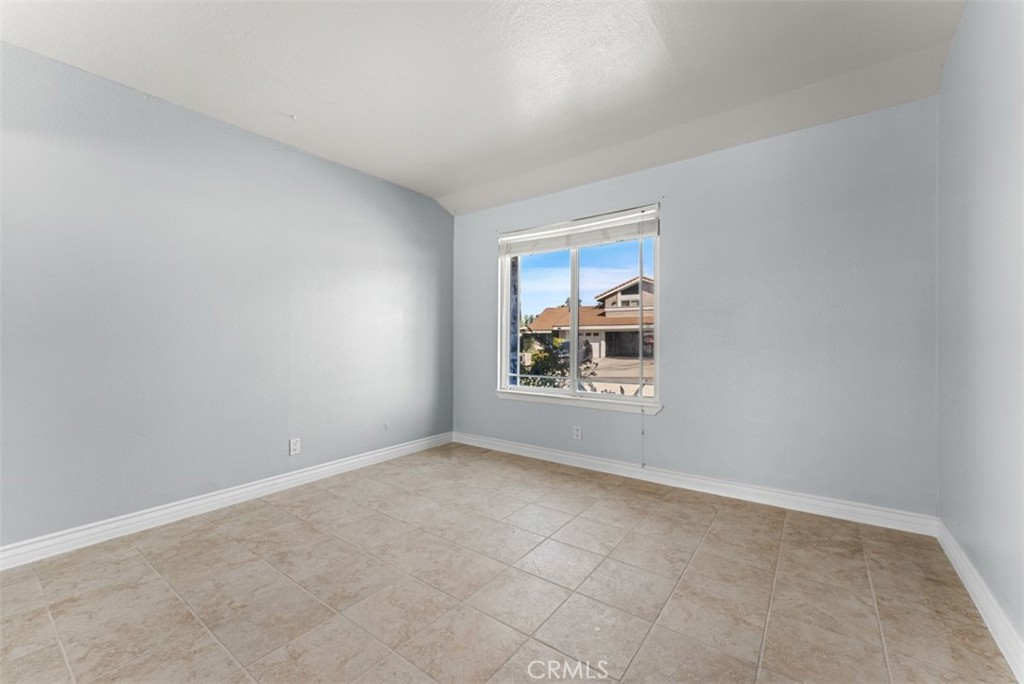 5269 E Rural Ridge Circle