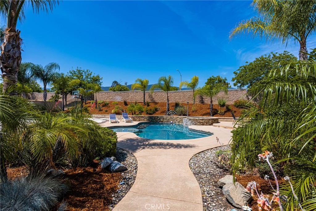 1620 Paseo Vista Street