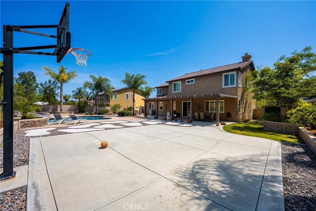 1620 Paseo Vista Street