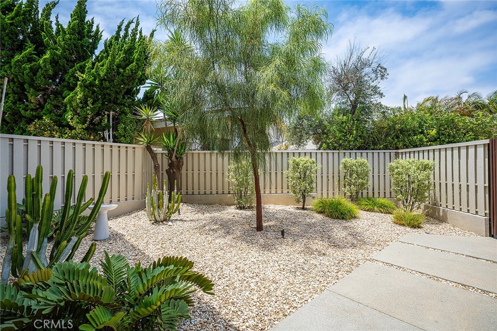 6360 E Vera Crest Drive