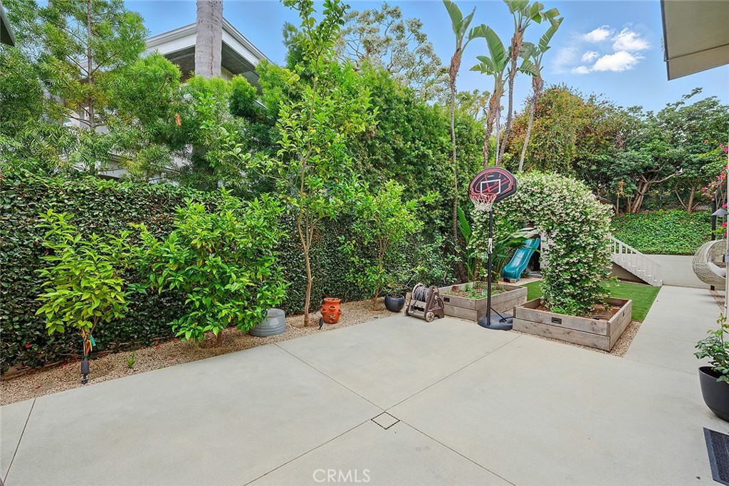 6360 E Vera Crest Drive