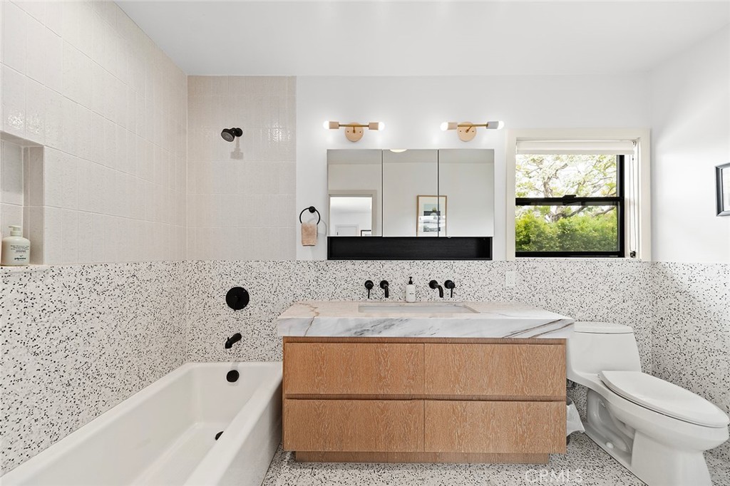 6360 E Vera Crest Drive