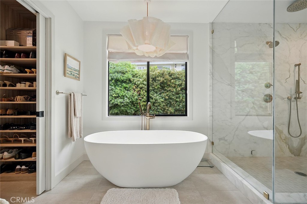 6360 E Vera Crest Drive