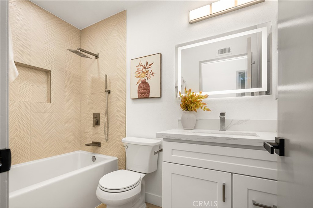 26871 Via Santa Lucia