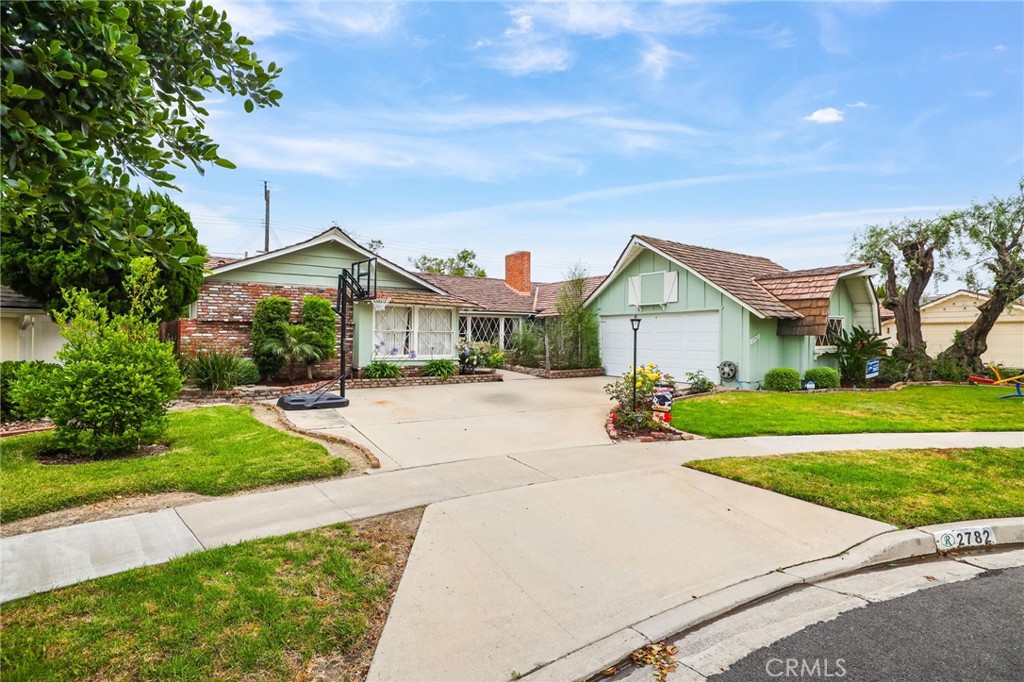 2782 Woodstock Road
