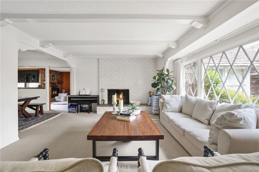 2782 Woodstock Road