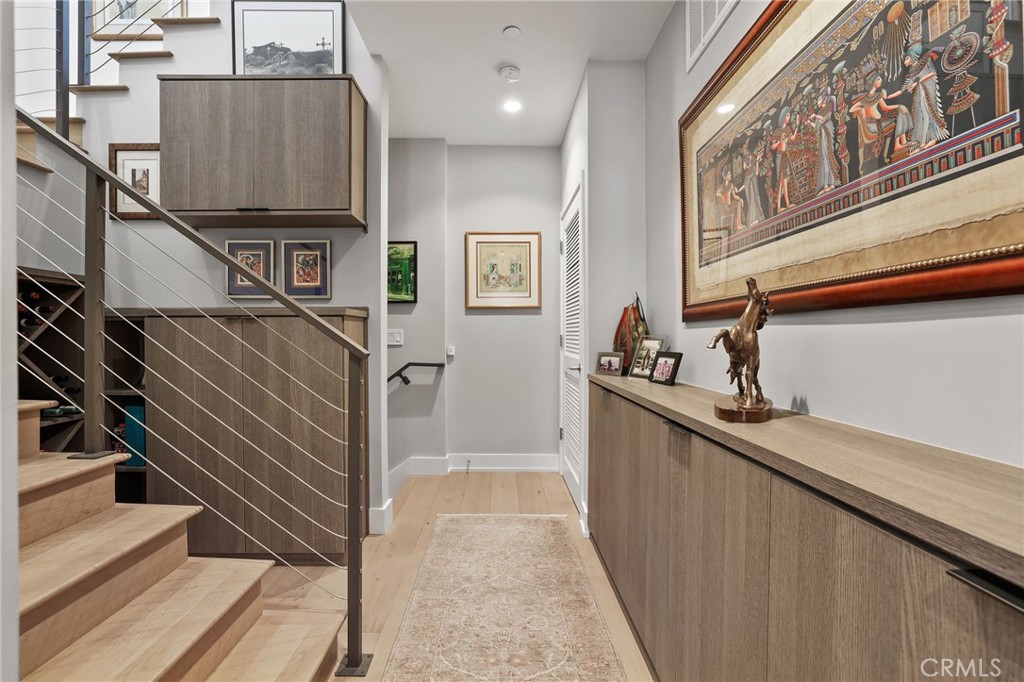 1920 S Pacific Coast Highway