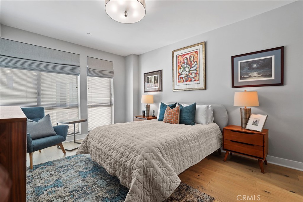 1920 S Pacific Coast Highway