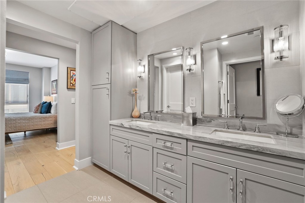 1920 S Pacific Coast Highway