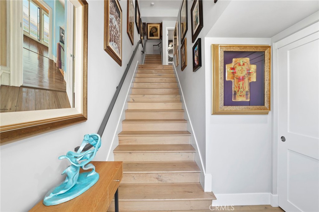 1920 S Pacific Coast Highway