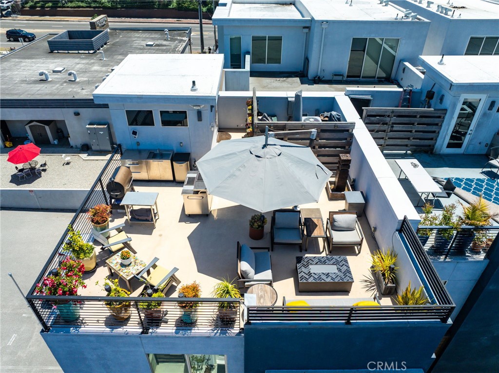 1920 S Pacific Coast Highway