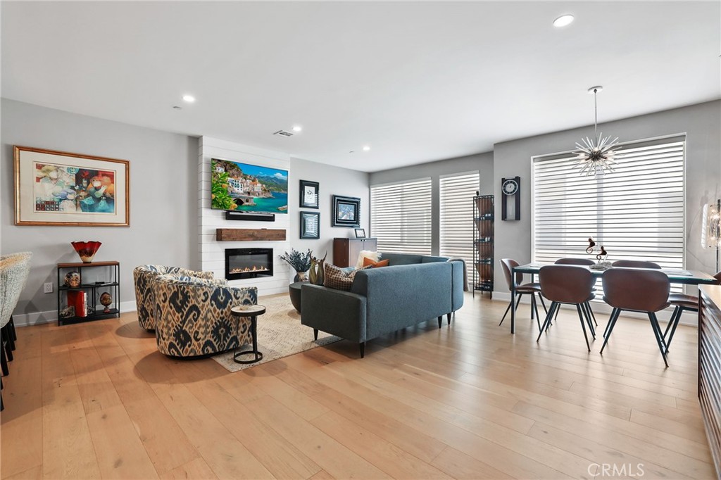 1920 S Pacific Coast Highway