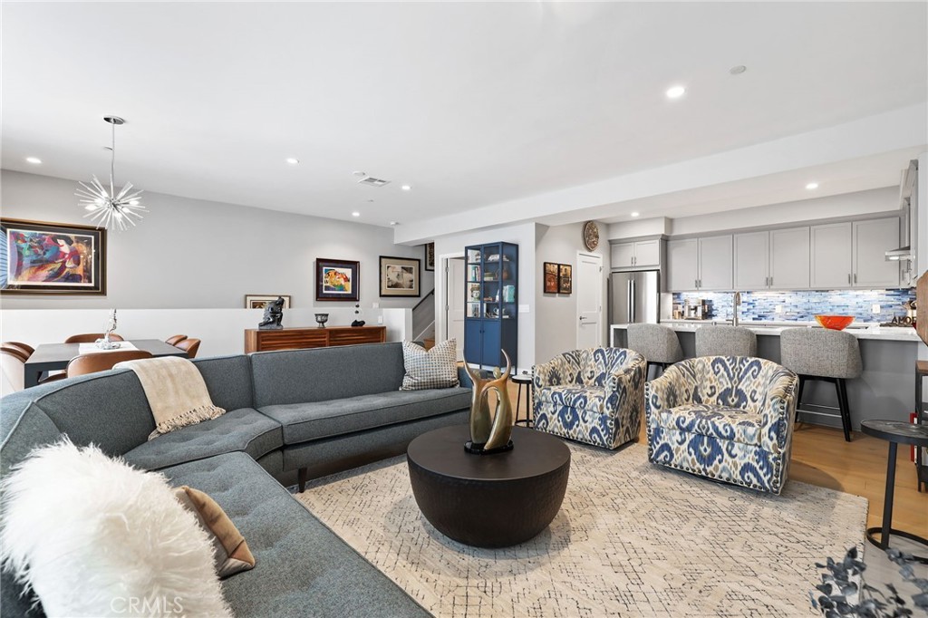 1920 S Pacific Coast Highway