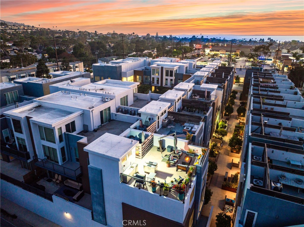1920 S Pacific Coast Highway