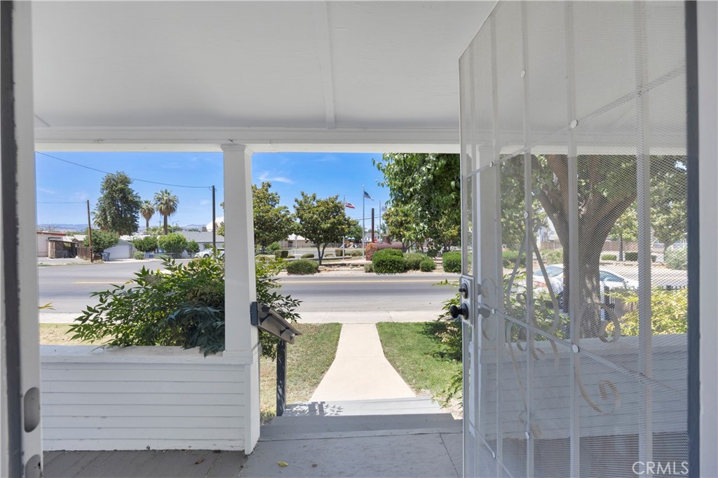 135 S Alfred Street
