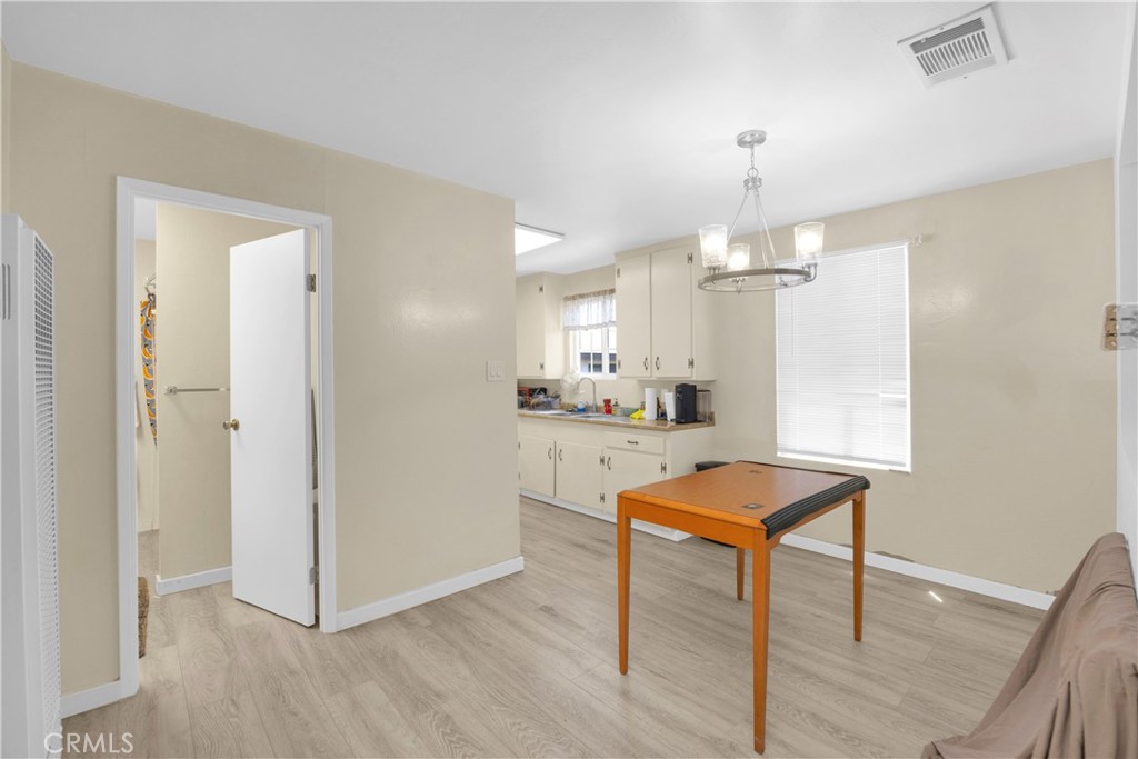 135 S Alfred Street