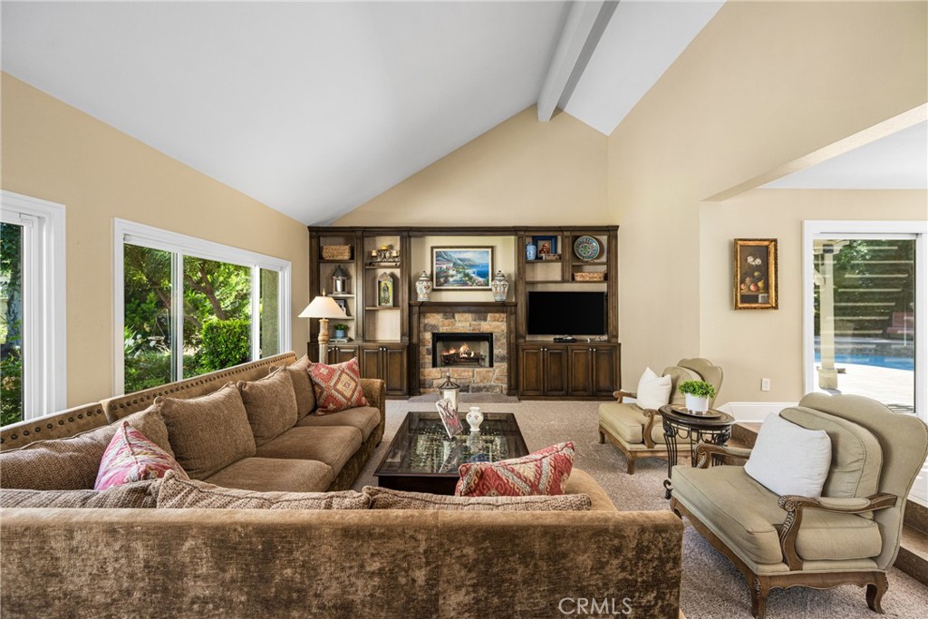 19180 Palm Vista