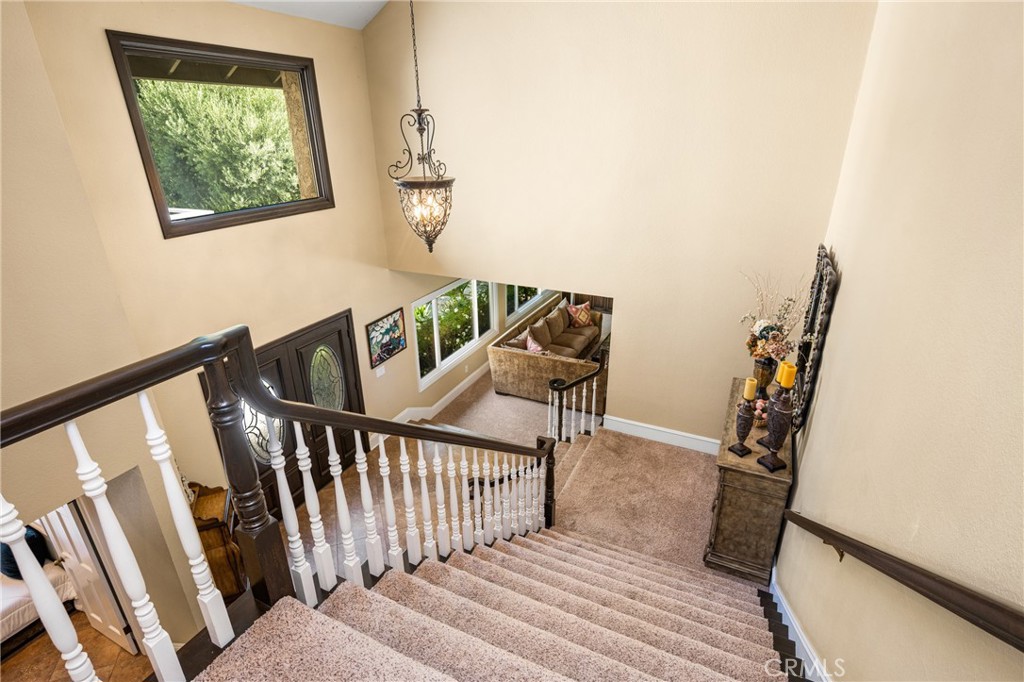 19180 Palm Vista