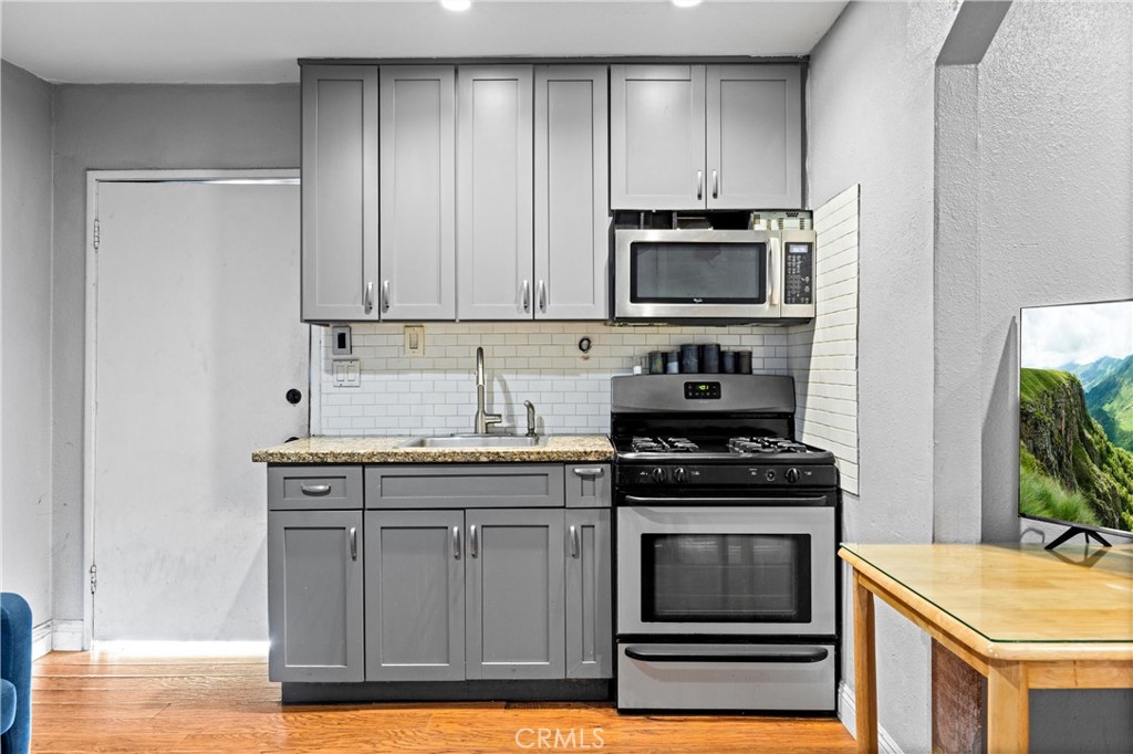 6362 Darlington Avenue