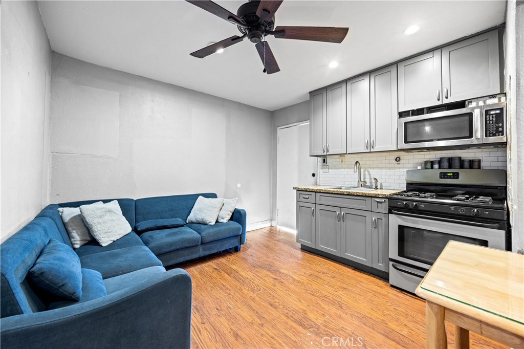 6362 Darlington Avenue